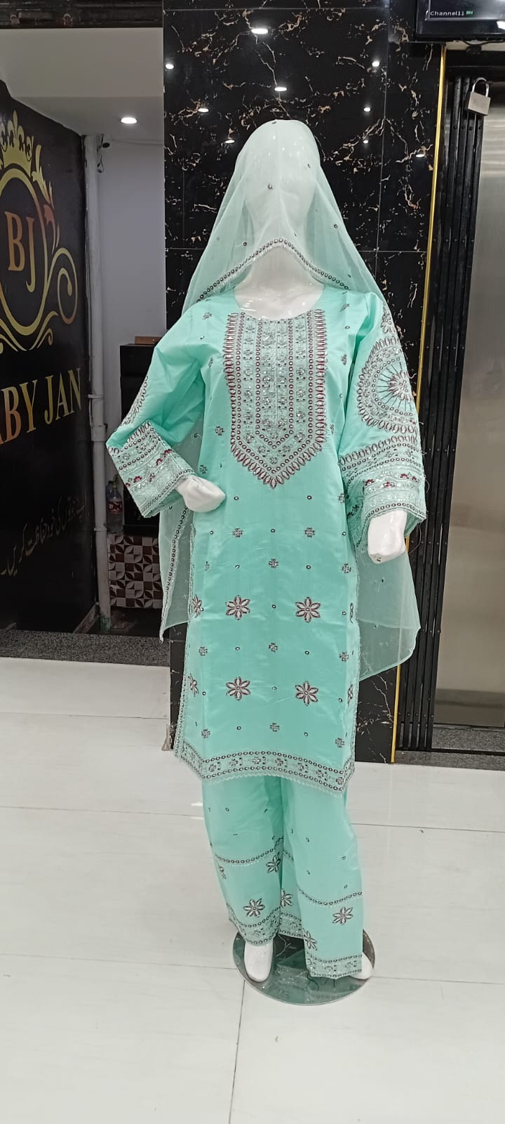 Zarmina Noor – Aqua Mirror Embroidered Kurta Set by Baby Jan™
