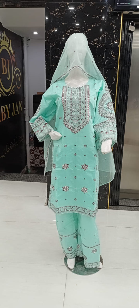 Zarmina Noor – Aqua Mirror Embroidered Kurta Set by Baby Jan™
